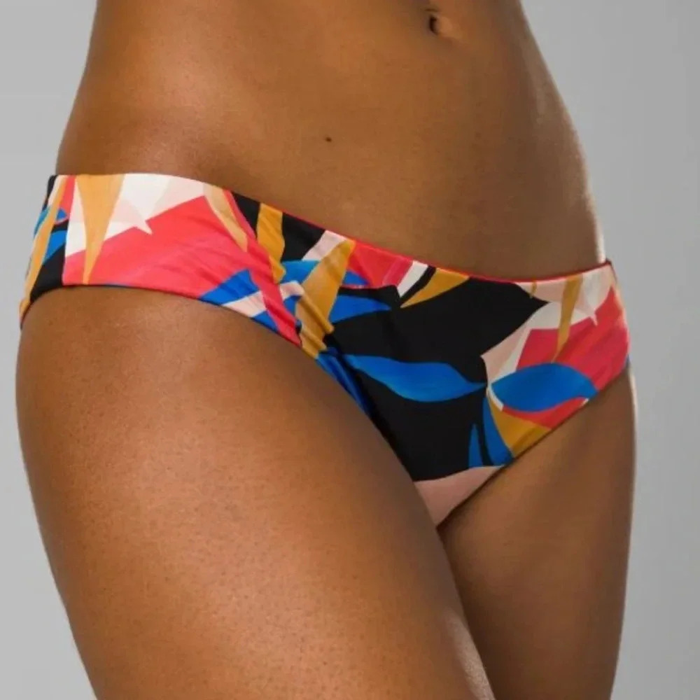 Prana Jess Reversible Tankini & Gemma Reversible Bottoms, tropics - Picture 8 of 16